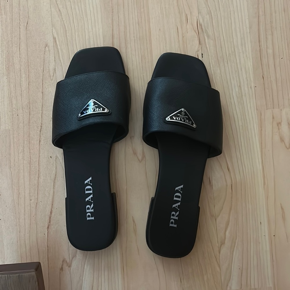 Prada slides